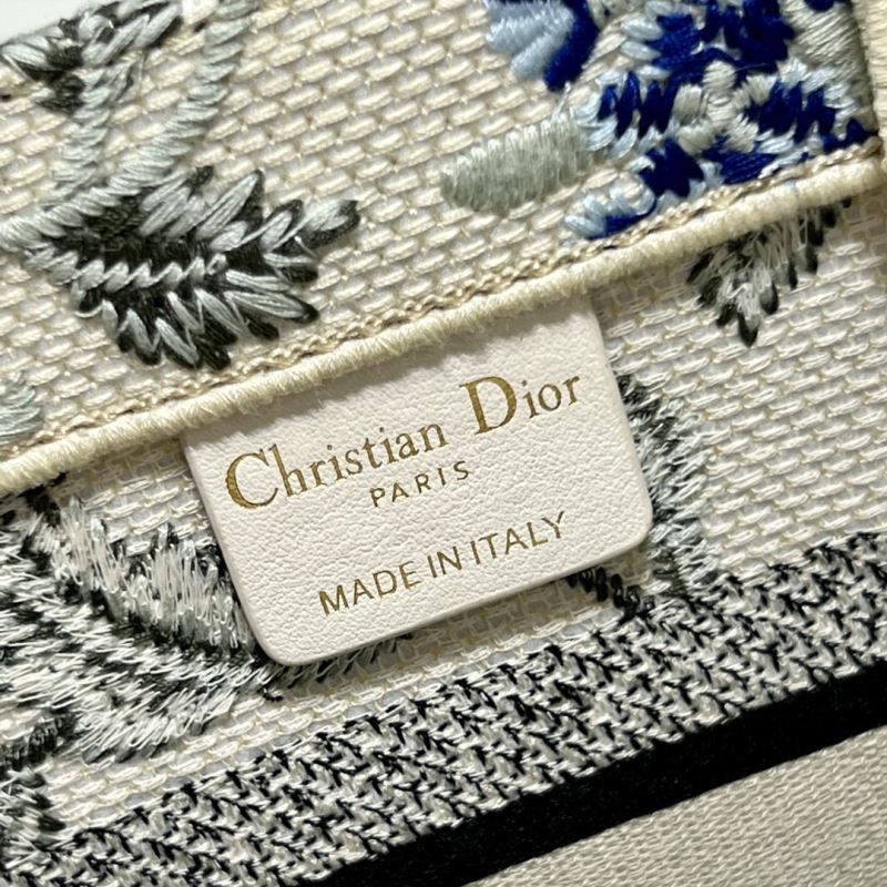 Christian Dior Shopping Bags